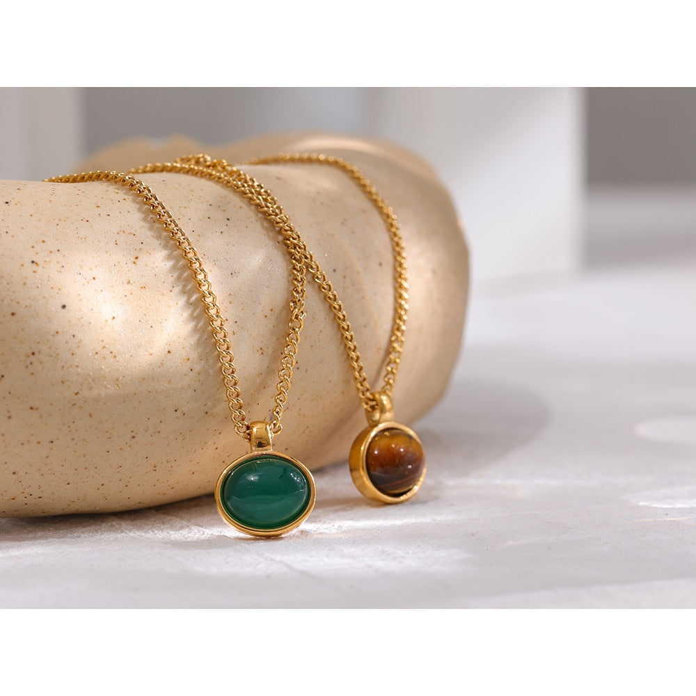 Tiger's Eye Pendant Necklace Gold